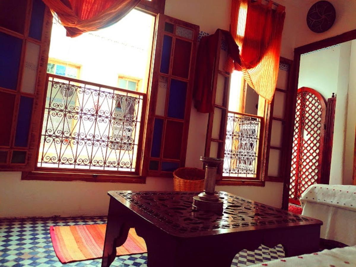 Sendis Dar Hostel Fes Exterior photo